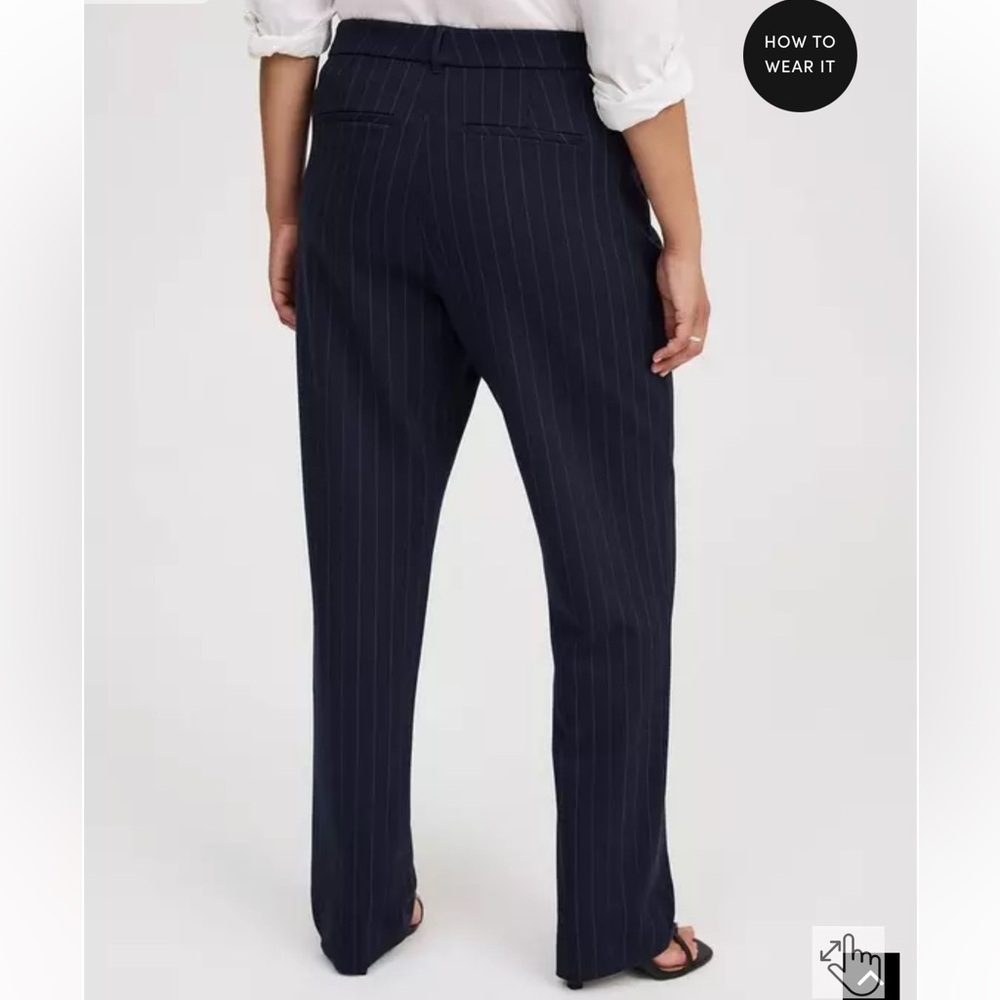 Women’s Torrid Classic Navy Pinstripe Trousers, size 26 - Picture 11 of 11